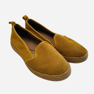 Clark’s collection soft cushion yellow loafers | 8